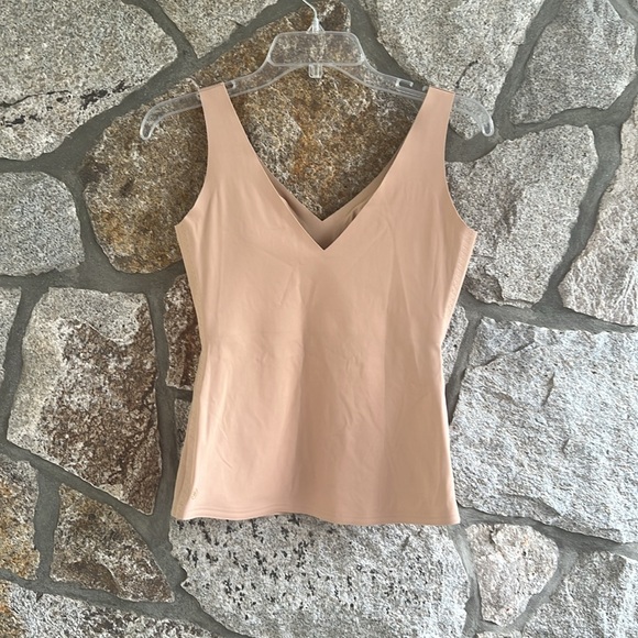 Honeylove Nude Shapewear Top Never worn